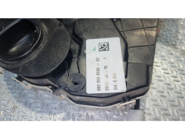 Задний замок