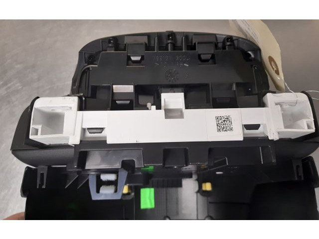 Панель приборов 403002108844   Peugeot 108       