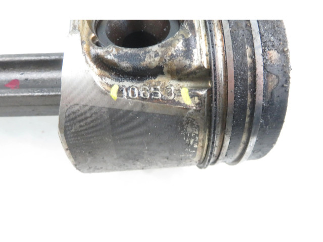 Píst Peugeot 301 M9R 782