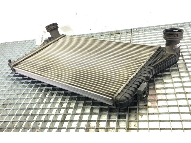 Интеркулер 1K0145803E Volkswagen Jetta V