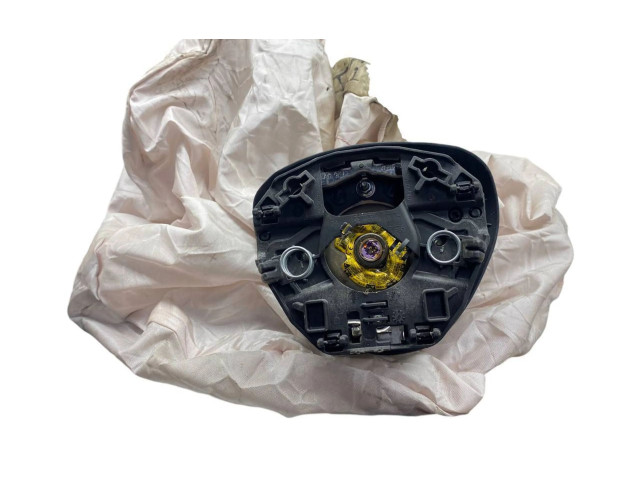 Подушка безопасности водителя 3T0880201F Skoda Yeti (5L)