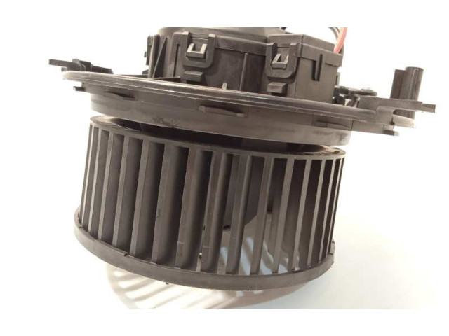 Вентилятор печки 5Q1819021E, 5Q0907521C Volkswagen Golf SportWagen
