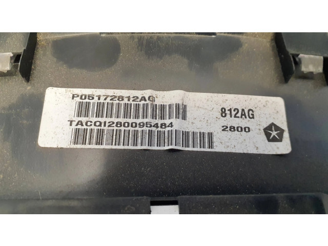 Přístrojová deska Chrysler Grand Voyager V 2010 P05172812AG, 812AG
