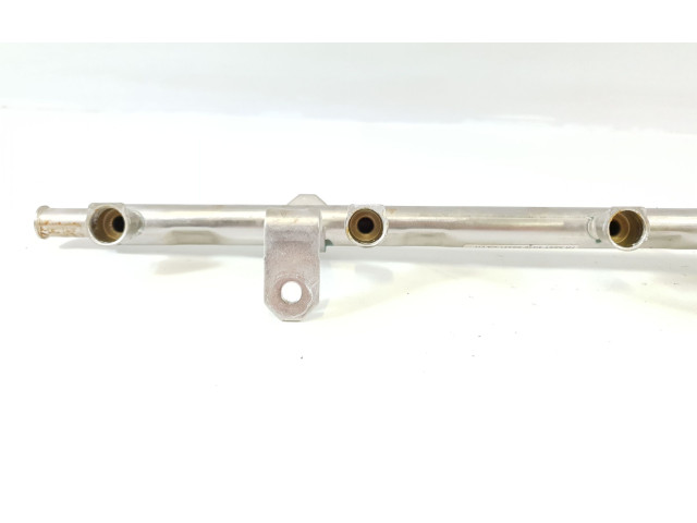 Vstřikovací lišta 4G4E-9S441-CA Aston Martin Rapide AM11