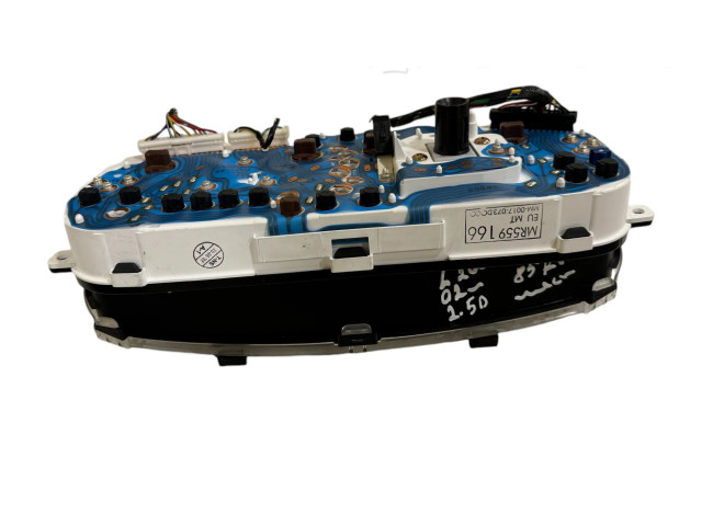 Панель приборов MR559166, MM0017073 Mitsubishi L200