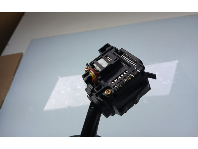 Ручка стеклоочистителей Mitsubishi Pajero