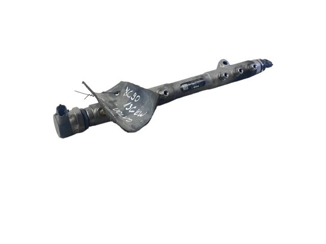 Топливная рампа 044215023, 0281002712   Volvo XC90  