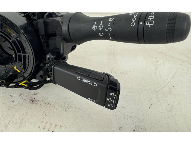 Полоса надувных подушек (кольцо srs) Renault Clio V  2019 -  года 255540638R      