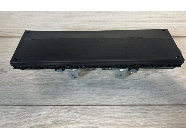 Подушка безопасности для колен 34280863B, 5E4880841 Skoda Octavia Mk4