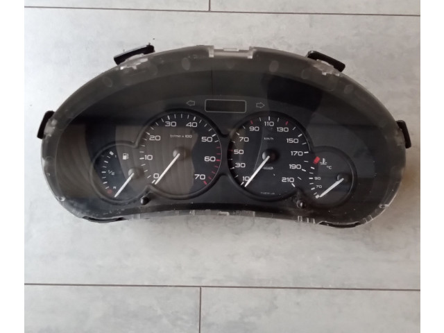 Přístrojová deska  Citroen Berlingo 2008 55500030000, DF22MG38  