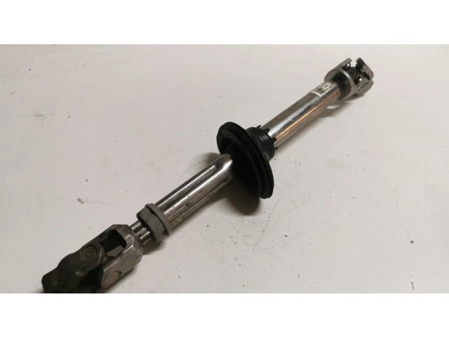 Крестовидная связь оси рулевого колеса