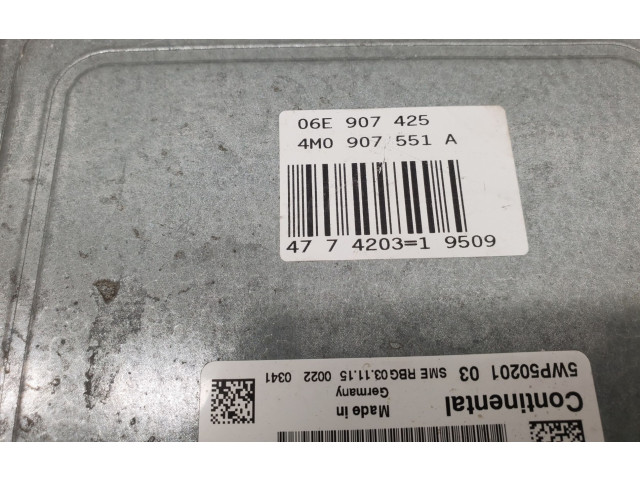 Řídící jednotka 4M0907551A, 06E907425   Audi Q7 4M 2017