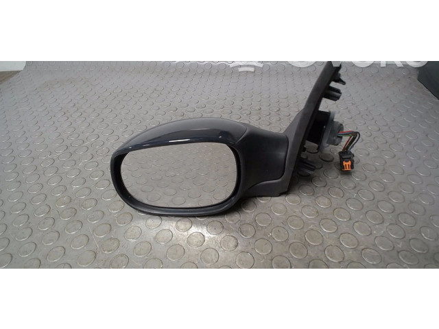 Zpětné zrcátko Peugeot 206 2010 NICHTZUTREFFEND