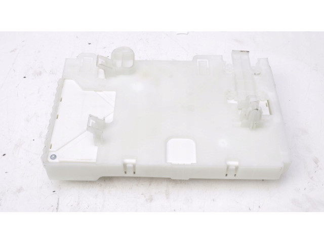   Pojistková skříňka 927035501   BMW 1 F40 2020