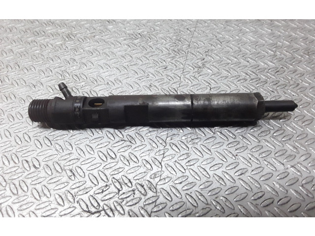 Форсунка     Renault Clio II  - 