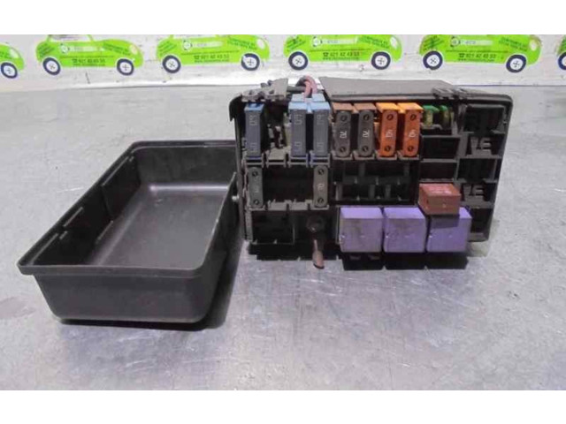 Pojistková skříňka Řídící jednotka BSM 8200242763A, 55RDI3317 Renault Espace III 2003