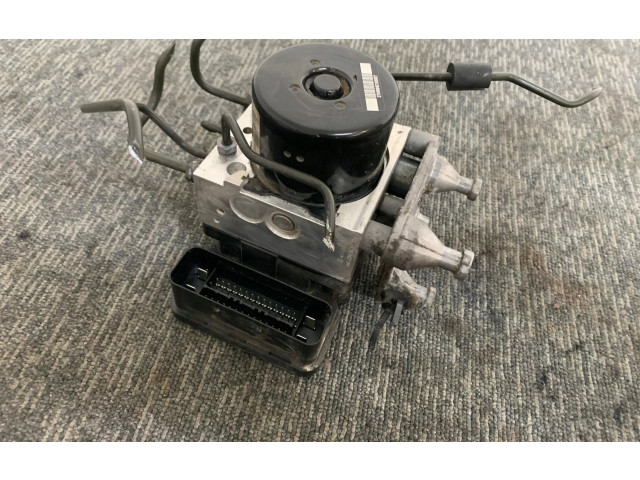 Jednotka ABS A1729014000 Mercedes-Benz C W204 2011