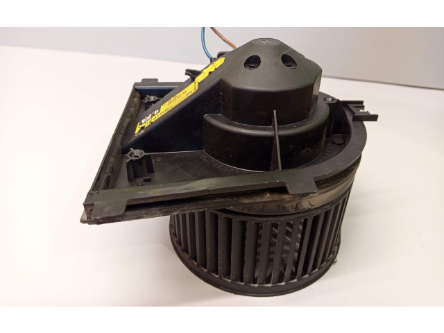 Вентилятор печки    1J1819021   Audi A3 S3 8L