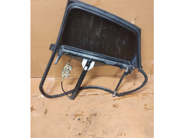 Передняя рамка дверного стекла Audi A6 S6 C6 4F