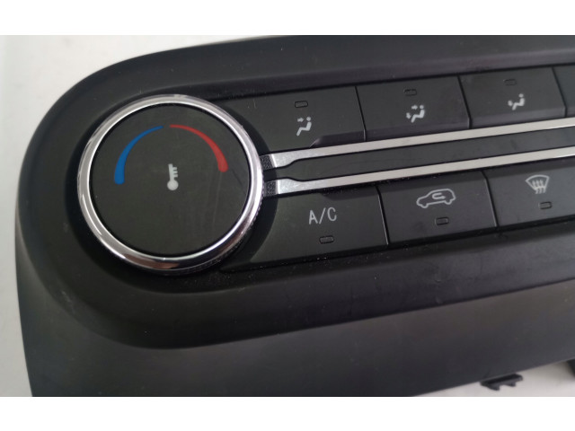 Блок управления климат-контролем    Peugeot Partner III