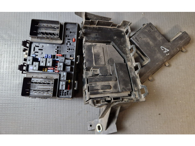 Блок предохранителей DG9T14A301AC, DG9T14A075AA   Ford Fusion II    