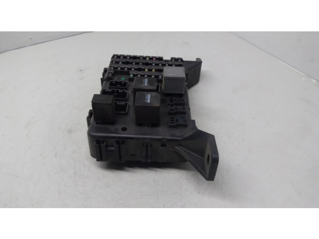 Блок предохранителей 1S7T14A073AF Ford Mondeo Mk III