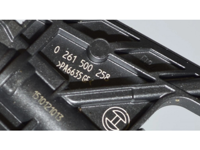 Vstřikovač 8625396, 7639990 BMW 4 F36 Gran coupe pro benzínový motor 3.0 B58 B30 A