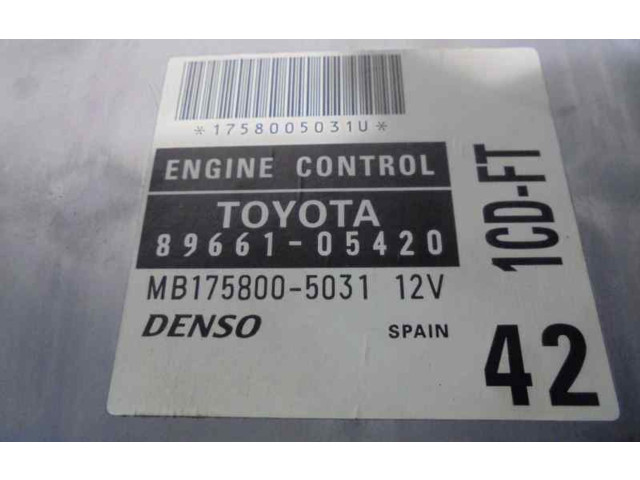 Řídící jednotka 8966105420, 1758005031 Toyota Avensis T220 2001