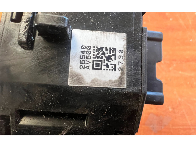 Ручка поворотов/ фонарей Nissan Almera N16 2000 - 2010 года