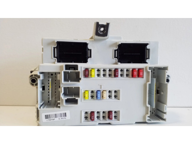 Блок предохранителей 68233380AC Jeep Cherokee