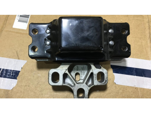 Подушка коробки передач