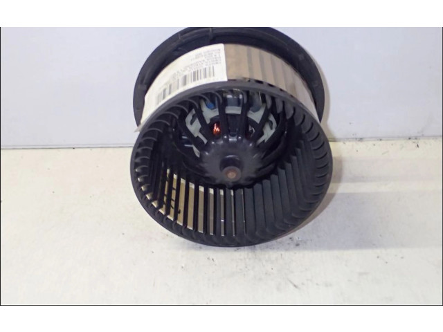 Вентилятор печки Dacia Sandero