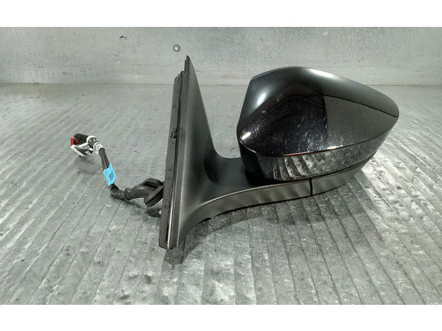 Зеркало электрическое Skoda Octavia Mk4 2019 - года
