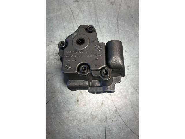 Масляный насос  CFF 03l115105d  Volkswagen PASSAT B7 