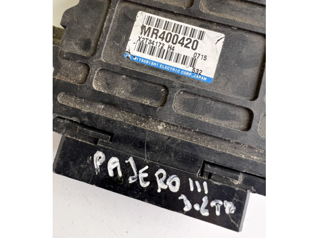 Блок управления АБС MR400420, X2T34172 Mitsubishi Pajero