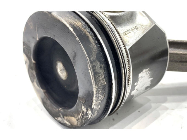 Поршень с шатуном CLH Volkswagen Golf VII