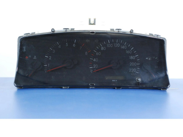 Блок предохранителей 8380013110, 8380013110   Toyota Corolla Verso E121    