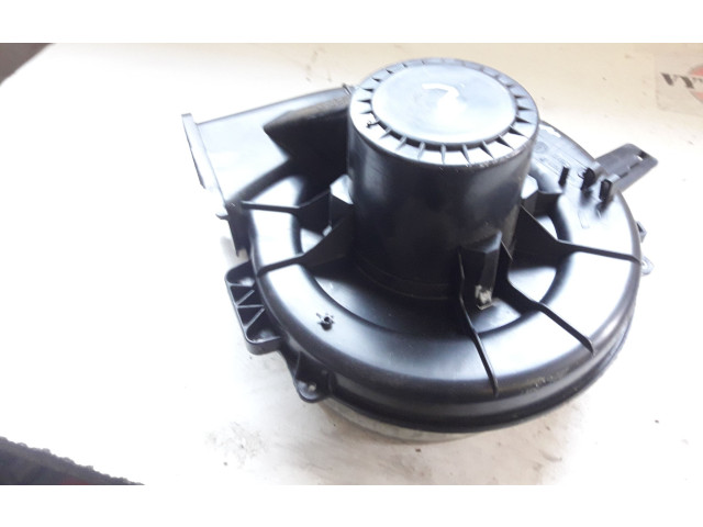 Вентилятор печки    6Q2819015   Volkswagen Polo V 6R