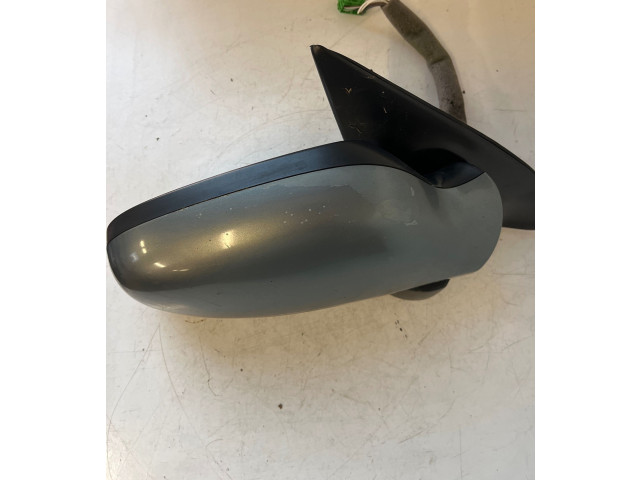 Зеркало электрическое Volvo V70 2000 - 2004 года