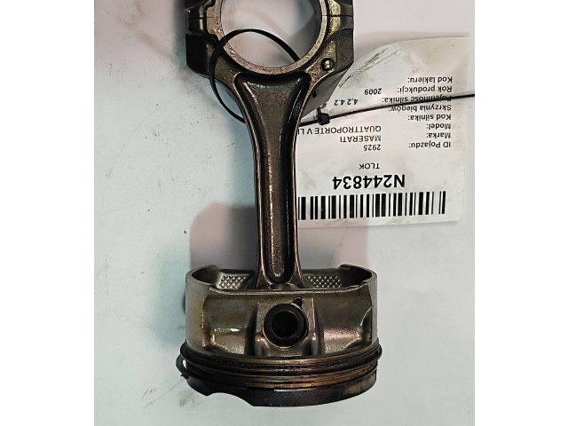 Шатун      Maserati Quattroporte  