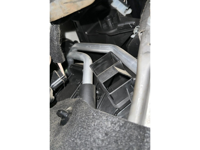 Вентилятор печки 272107379R Dacia Sandero