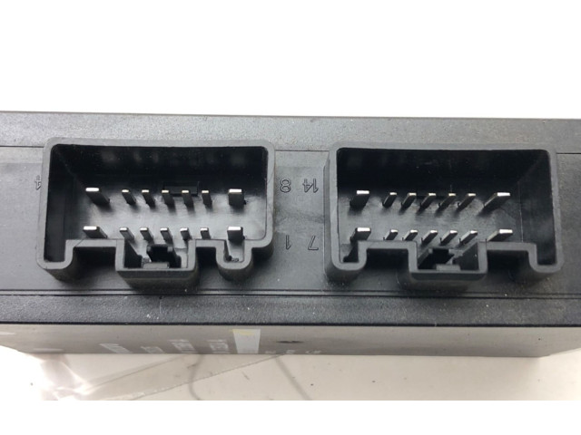 Блок управления 31352205   Volvo V70