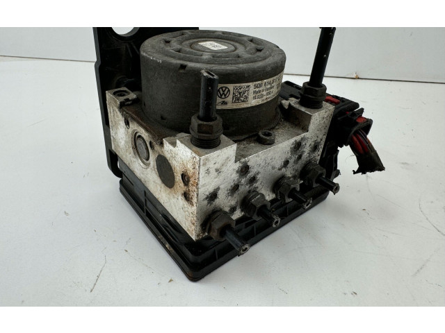 Блок АБС 5Q0614517Q   Skoda  Octavia Mk3 (5E)  2013 - 2019 года