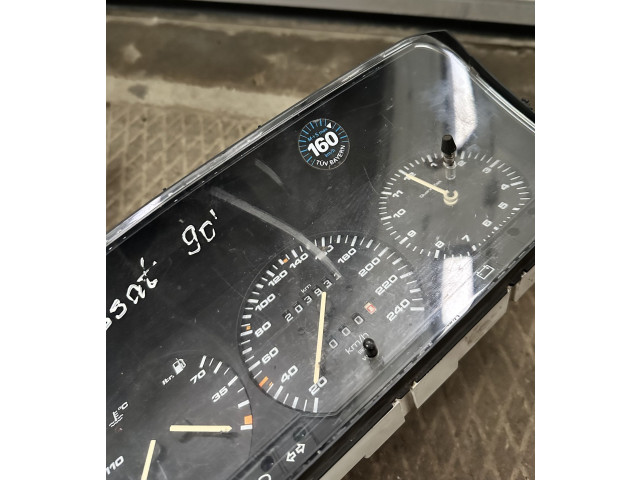 Панель приборов 357919033S, 357919099S   Volkswagen PASSAT B3       
