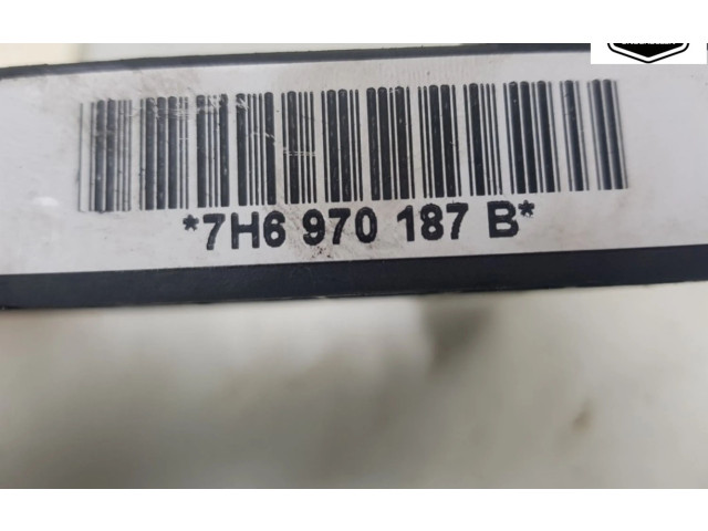 Pojistková skříňka 7H0937550A Volkswagen Transporter - Caravelle T5 2003