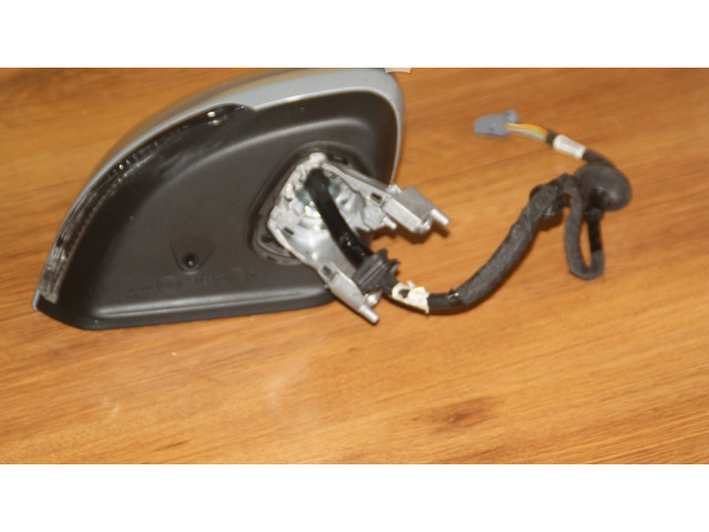 Зеркало электрическое Volvo XC40 - года