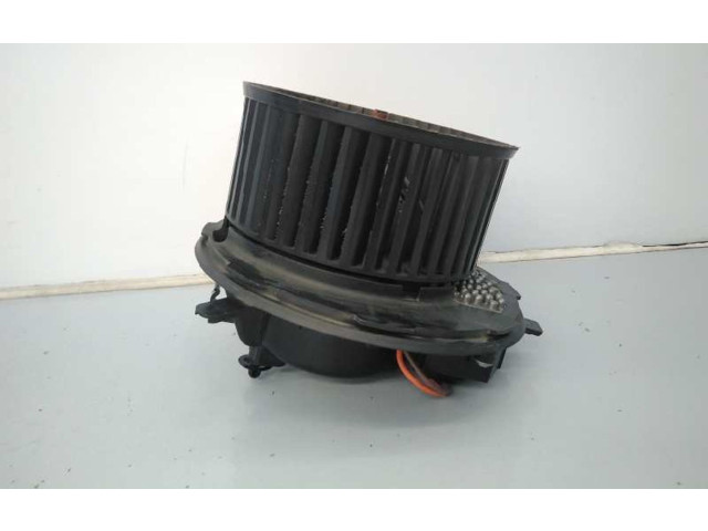Вентилятор печки    3C0907521F, 3C1820015Q   Skoda Yeti (5L)
