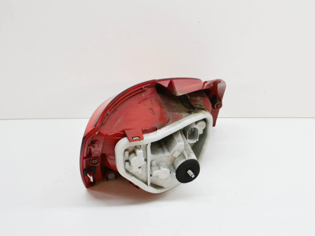 Задний фонарь правый 6J4945258D    Seat Ibiza IV (6J,6P)   2008-2017 года