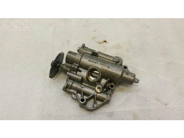 Čerpadlo oleje 04E115109E Audi A4 S4 B9 1.4