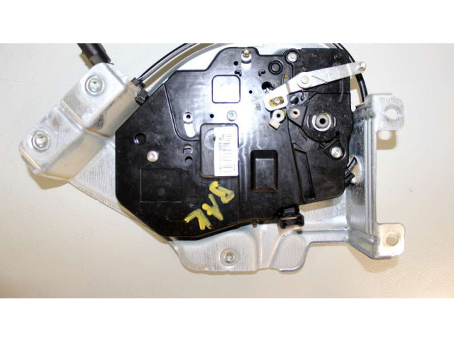 Zámek zadních dveří 2K5827201G Volkswagen Caddy 2013